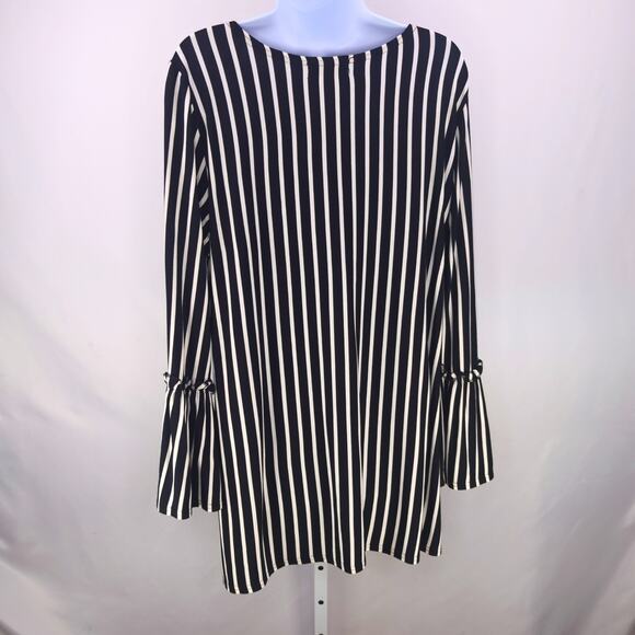 Mishca Top Womens XL Embroidered Floral Striped Bell Sleeve Lagenlook Artsy - Picture 2 of 11